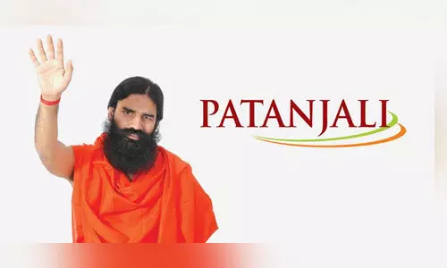 പതഞ്ജലിക്കെതിരെ കോടതികളിൽ 11 കേസുകൾ; പത്തെണ്ണവും കേരളത്തിൽ