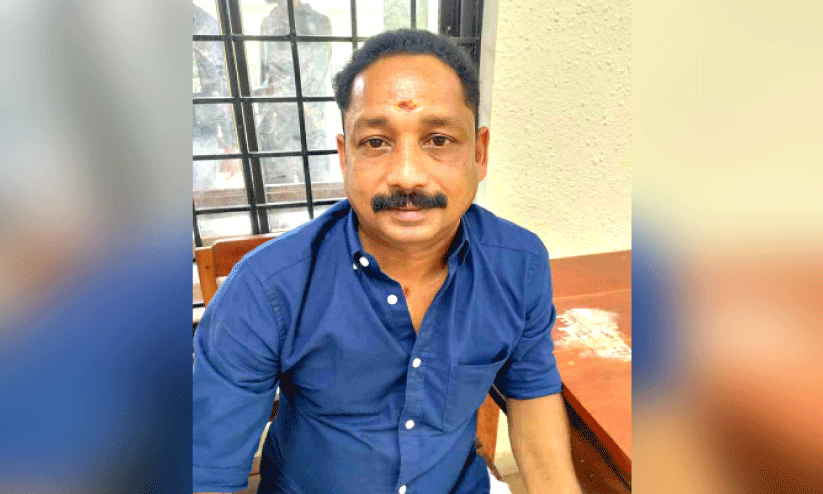 17കാരിക്ക് നേരെ ലൈംഗിക അതിക്രമം; പ്രതിക്ക് 10 വർഷം തടവും പിഴയും 17കാരിക്ക് നേരെ ലൈംഗിക അതിക്രമം; പ്രതിക്ക് 10 വർഷം തടവും പിഴയും