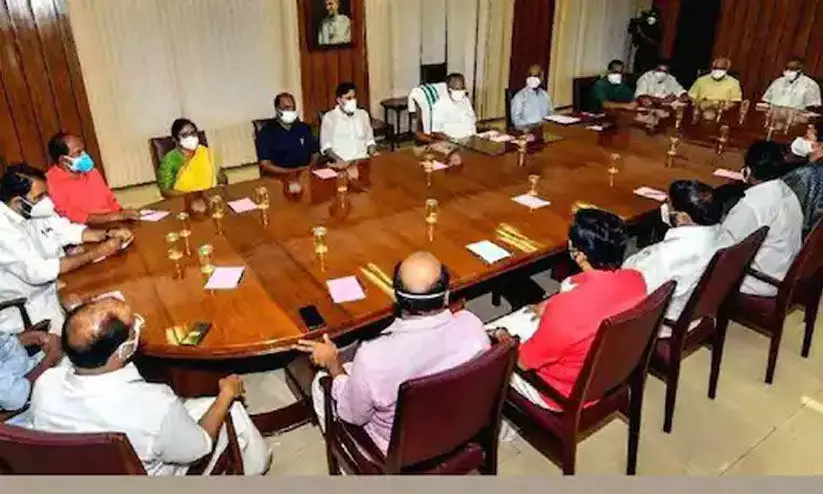 കാമ്പസ് വ്യവസായ പാർക്കുകൾ സ്ഥാപിക്കാൻ മന്ത്രിസഭ തീരുമാനം കാമ്പസ് വ്യവസായ പാർക്കുകൾ സ്ഥാപിക്കാൻ മന്ത്രിസഭ തീരുമാനം