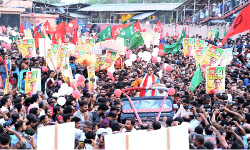 ലോക്സഭ തെരഞ്ഞെടുപ്പ് പ്രചാരണം; ഇടതുമുന്നണിക്ക് ആവേശത്തുടക്കം ലോക്സഭ തെരഞ്ഞെടുപ്പ് പ്രചാരണം; ഇടതുമുന്നണിക്ക് ആവേശത്തുടക്കം