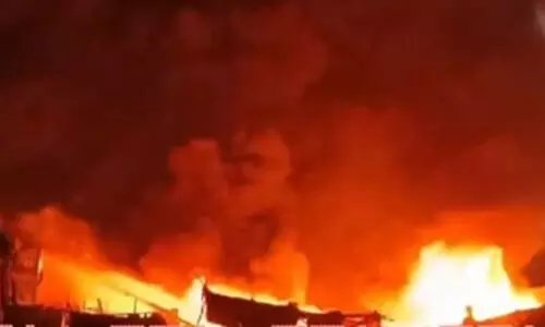 മുംബൈയിൽ ചേരിയിൽ തീപിടിത്തം; നിരവധി പേർക്ക് പരിക്കേറ്റതായി സംശയം