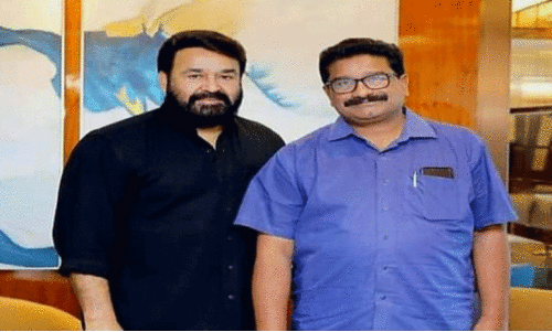 നേ​രാ​യും അ​ഡ്വ. വി​ജ​യ്​ മോ​ഹ​ൻ കോ​ട​തി​യി​ലെ തീ ​ആ​ണ്...