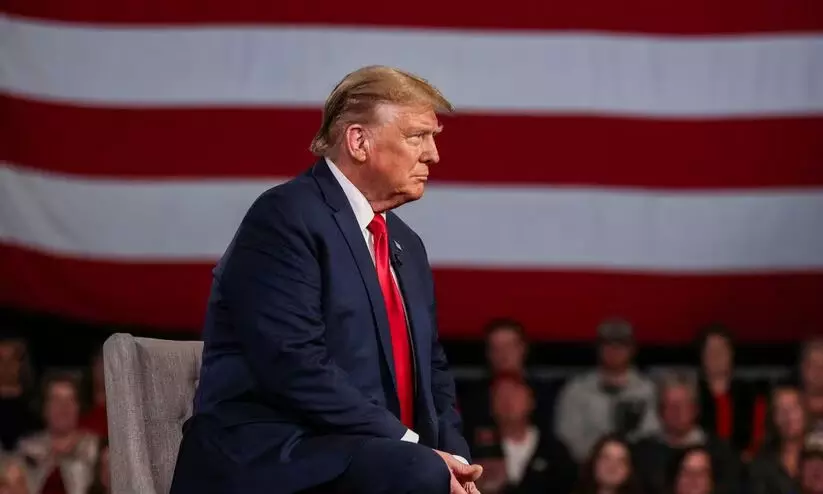 ഇല്ലിനോയ്സ് പ്രൈമറിയിൽ മത്സരിക്കുന്നതിൽ നിന്നും ട്രംപിനെ അയോഗ്യനാക്കി യു.എസ് കോടതി ഇല്ലിനോയ്സ് പ്രൈമറിയിൽ മത്സരിക്കുന്നതിൽ നിന്നും ട്രംപിനെ അയോഗ്യനാക്കി യു.എസ് കോടതി