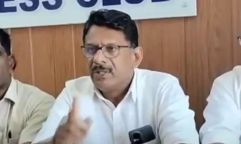 ‘ളോഹ ഇട്ടവരാണ് പുൽപള്ളി സംഘർഷത്തിന് കാരണം’; വിവാദ പരാമർശത്തിനു പിന്നാലെ ബി.ജെ.പി വയനാട് ജില്ല പ്രസിഡന്റിനെ മാറ്റി ‘ളോഹ ഇട്ടവരാണ് പുൽപള്ളി സംഘർഷത്തിന് കാരണം’; വിവാദ പരാമർശത്തിനു പിന്നാലെ ബി.ജെ.പി വയനാട് ജില്ല പ്രസിഡന്റിനെ മാറ്റി