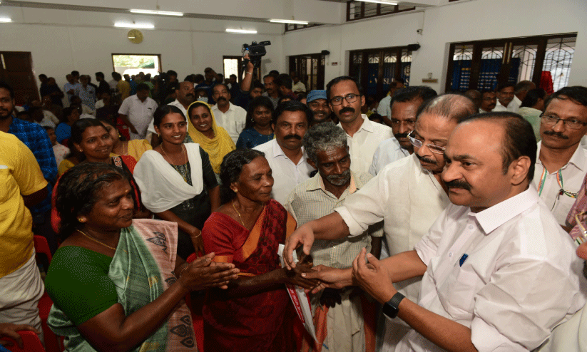 കെ.പി.സി.സി സമരാഗ്നി; നീതി നിഷേധിക്കപ്പെട്ടവരുടെ പ്രവാഹമായി ചർച്ച സദസ്സ്
