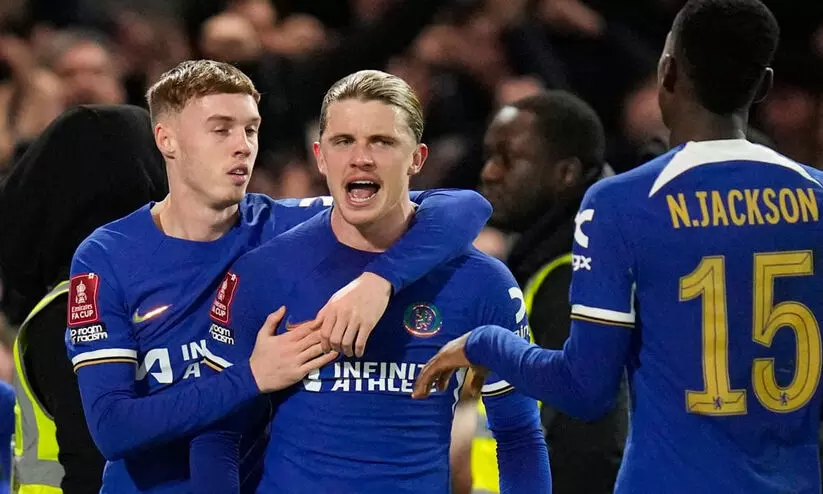 അവസാന മിനിറ്റിൽ രക്ഷകനായി ഗല്ലഗെർ; ലീഡ്സിനെ വീഴ്ത്തി ചെൽസി എഫ്.എ കപ്പ് ക്വാർട്ടറിൽ അവസാന മിനിറ്റിൽ രക്ഷകനായി ഗല്ലഗെർ; ലീഡ്സിനെ വീഴ്ത്തി ചെൽസി എഫ്.എ കപ്പ് ക്വാർട്ടറിൽ