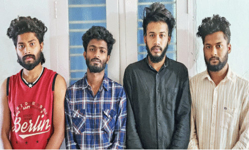 യുവാവിനെ മർദിച്ച് ആഭരണങ്ങൾ കവർന്ന കേസ്: നാലുപേർ പിടിയിൽ