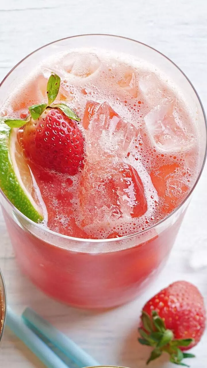 എപ്പോഴും ക്ഷീണമാണോ? ഈ പാനീയങ്ങൾ ഒന്ന് പരീക്ഷിച്ചു നോക്കൂ