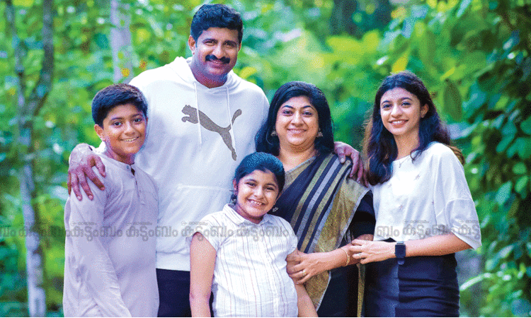 tom joseph and family