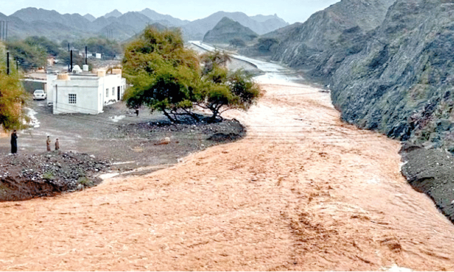 One of the overflown vaadhi