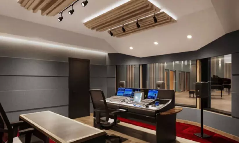 അൽഉലയിൽ അത്യാധുനിക റെക്കോഡിങ് സ്റ്റുഡിയോ സ്ഥാപിക്കുന്നു അൽഉലയിൽ അത്യാധുനിക റെക്കോഡിങ് സ്റ്റുഡിയോ സ്ഥാപിക്കുന്നു