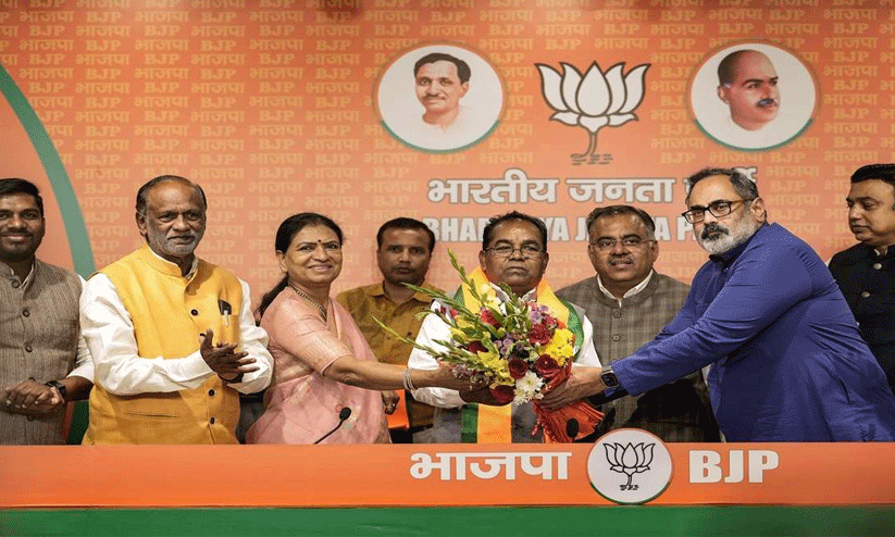 BRS MP joins bjp