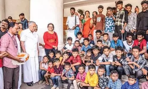 പഠനയാത്ര പഠനയാത്ര