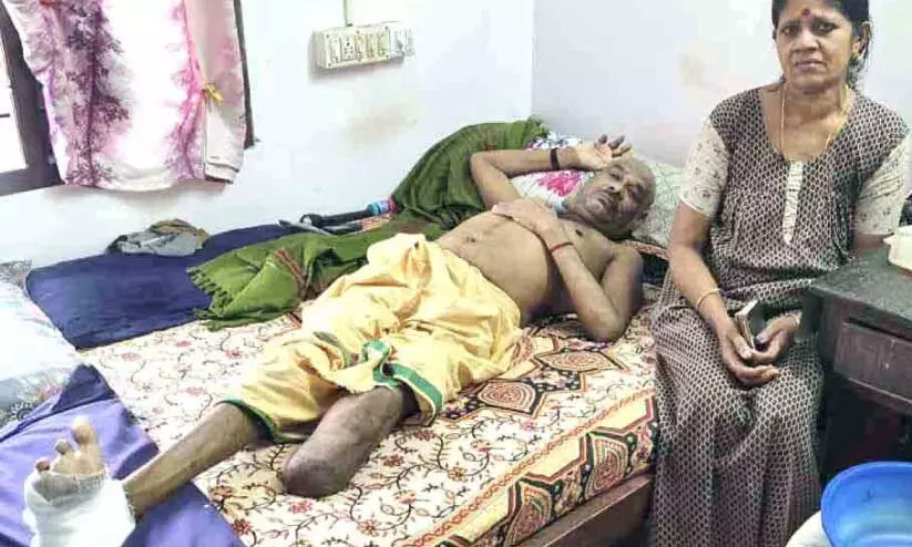 സുരേഷ്-സുമ ദമ്പതികൾ സുരേഷ്-സുമ ദമ്പതികൾ