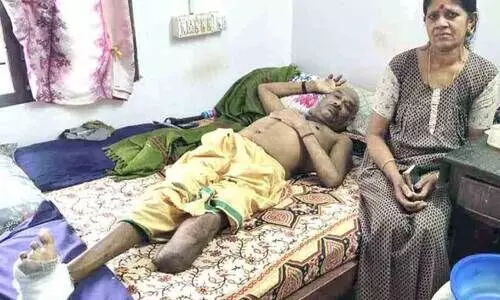 സു​രേ​ഷ്-​സു​മ ദ​മ്പ​തി​ക​ൾ