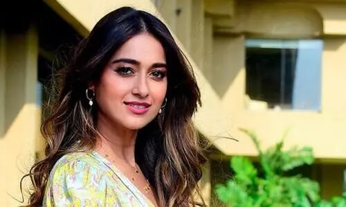 ഉറങ്ങാൻ കഴിയുന്നില്ല, പെട്ടെന്ന്  ജീവിതത്തിലേക്ക് തിരികെ വരും; പോസ്റ്റ്‌പാര്‍ട്ടം ഡിപ്രഷനെക്കുറിച്ച്  നടി ഇലിയാന