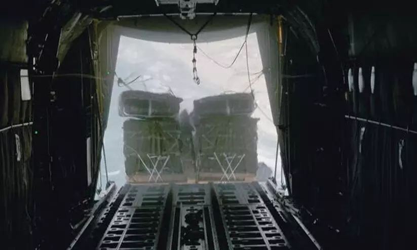 ഗസ്സയിലേക്ക് ഭക്ഷ്യവസ്തുക്കൾ എയർഡ്രോപ് ചെയ്ത് യു.എസ്