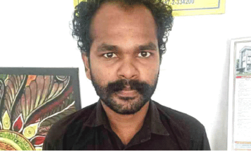 ആ​ദി​ത്യ​ൻ