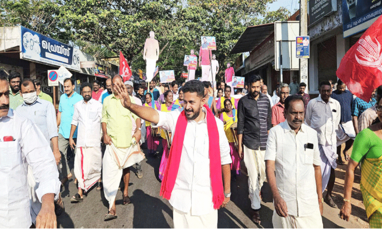 വിപ്ലവഭൂമിയിൽ ആവേശം നിറച്ച് അരുൺകുമാറിന്‍റെ പര്യടനം