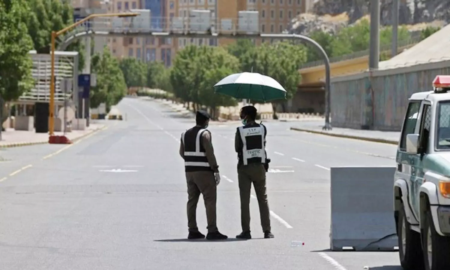നിയമലംഘകരെ തേടി​ പൊലീസ്​; ഒരാഴ്ചക്കിടെ പിടിയിലായത്​ 14,955 വിദേശികൾ