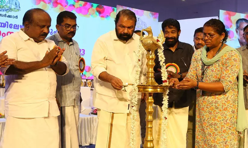 തൊഴിലിടങ്ങളില് സുരക്ഷിതത്വ സംസ്കാരം സൃഷ്ടിക്കാന് കൂട്ടായ പരിശ്രമം അനിവാര്യമെന്ന് വി. ശിവന്കുട്ടി തൊഴിലിടങ്ങളില് സുരക്ഷിതത്വ സംസ്കാരം സൃഷ്ടിക്കാന് കൂട്ടായ പരിശ്രമം അനിവാര്യമെന്ന് വി. ശിവന്കുട്ടി