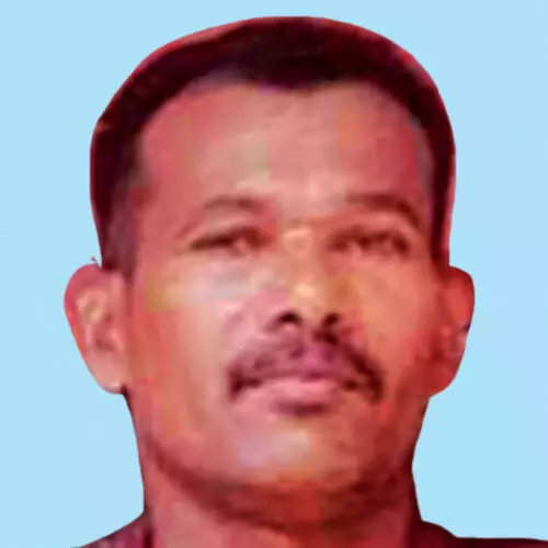 അ​ലി​യാ​ർ