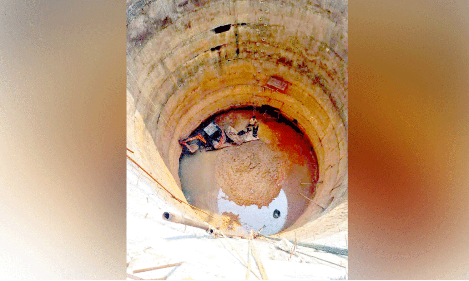 accident during construction of sewage treatment plant