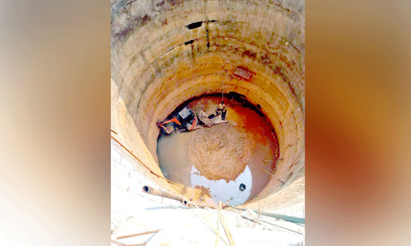 accident during construction of sewage treatment plant