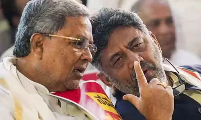 ശനിയാഴ്ച ഉച്ചക്ക് കർണാടക ബോംബിട്ട് തകർക്കും; സിദ്ധരാമയ്യക്കും മന്ത്രിമാർക്കും ഭീഷണി സന്ദേശം ശനിയാഴ്ച ഉച്ചക്ക് കർണാടക ബോംബിട്ട് തകർക്കും; സിദ്ധരാമയ്യക്കും മന്ത്രിമാർക്കും ഭീഷണി സന്ദേശം