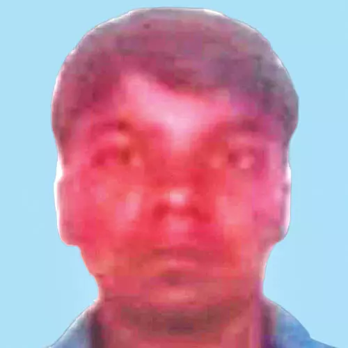 ഇ​ത​ര സം​സ്ഥാ​ന തൊ​ഴി​ലാ​ളി ബ​സി​ൽ നി​ന്ന് വീ​ണ് മ​രി​ച്ചു