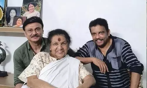 Baiju Santhosh  Shares Pic With  Kaviyoor Ponnamma And   Jagadish