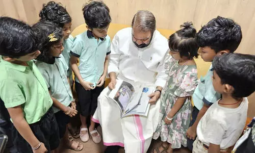 തേനെഴുത്തുകൾ എന്ന പേരിലുള്ള ഒന്നാം ക്ലാസ് ഡയറി പ്രകാശനം ചെയ്തു