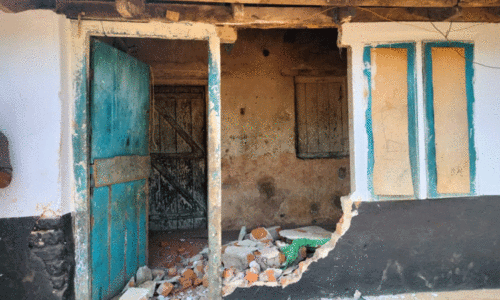 പാ​ടി​മു​റി​ക​ൾ