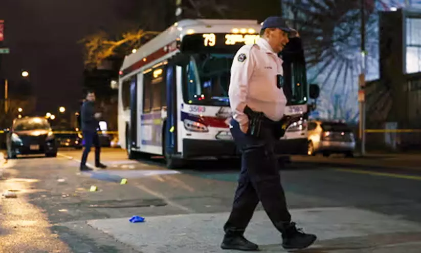 ഫിലാഡൽഫിയയിൽ ബസുകൾക്കു നേരെ വെടിവെപ്പ്: എട്ടു പേർക്ക് പരിക്കേറ്റു