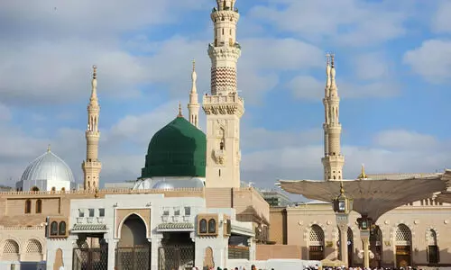 റ​മ​ദാ​ൻ മു​ന്നൊ​രു​ക്കം: മ​ദീ​ന പ​ള്ളി​യി​ൽ സേ​വ​ന​ത്തി​ന്​ 1350 വ​നി​ത സ​ന്ന​ദ്ധ പ്ര​വ​ർ​ത്ത​ക​ർ