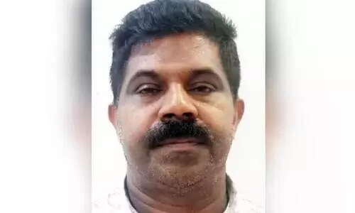 മ​നോ​ജു​