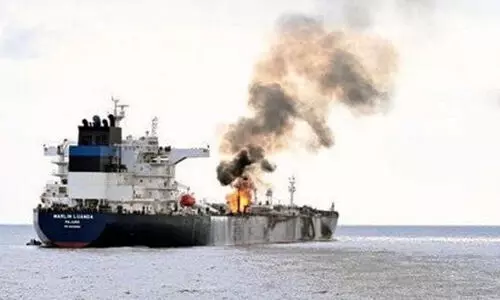 ഏദൻ ഉൾക്കടലിൽ ഹൂതികളുടെ മിസൈൽ ആക്രമണത്തിൽ മൂന്നു പേർ കൊല്ലപ്പെട്ടു