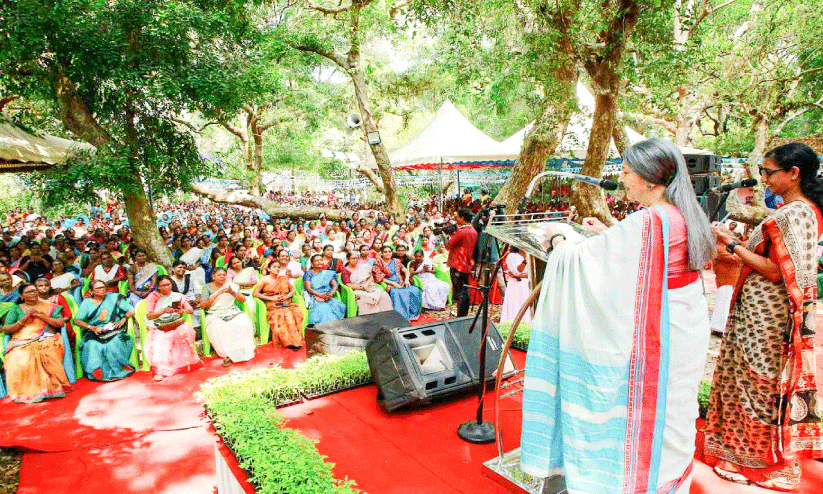 കേന്ദ്രത്തിനെതിരെ പ്രതിരോധം തീർക്കുമ്പോൾ കോൺഗ്രസിനെ കാണാതാകുന്നു -വൃന്ദ കാരാട്ട്