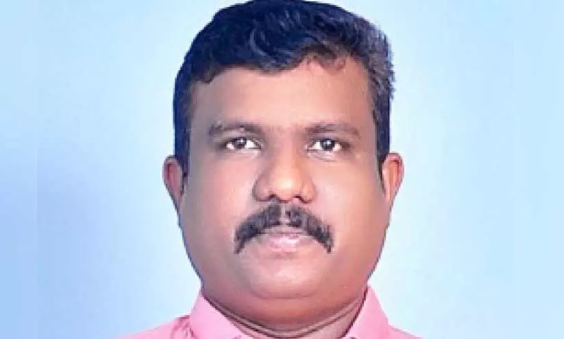 മു​രു​ക​ൻ