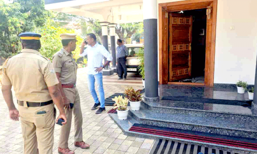 police investigating at robbed home