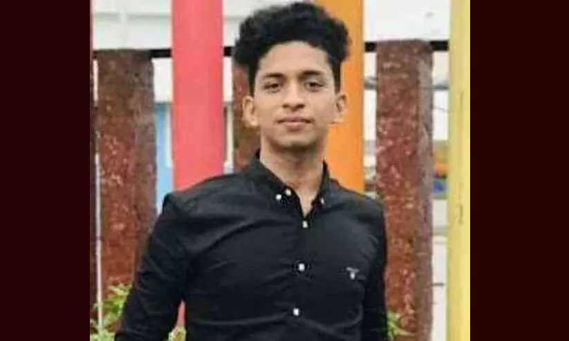 ബൈക്കും ടിപ്പറും കൂട്ടിയിടിച്ച് യുവാവ് മരിച്ചു ബൈക്കും ടിപ്പറും കൂട്ടിയിടിച്ച് യുവാവ് മരിച്ചു