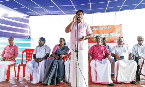 വള്ളിക്കുന്ന് മോഡൽ കേരളത്തിന് സമ്മാനിച്ച കലാനാഥൻ മാസ്റ്റർ