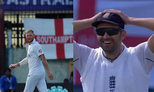 251 ദിവസത്തിനിടെ ആദ്യമായി പന്തെറിഞ്ഞ് ബെൻ സ്റ്റോക്സ്; ആദ്യ പന്തിൽ രോഹിത് ബൗൾഡ്! കോരിത്തരിച്ച് സഹതാരങ്ങൾ -വിഡിയോ വൈറൽ