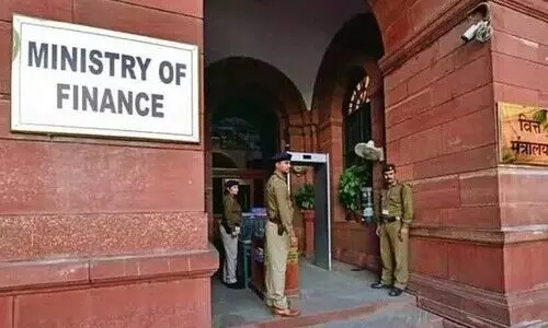 കൂടുതൽ വായ്പ; മുഖം തിരിച്ച് കേന്ദ്രം