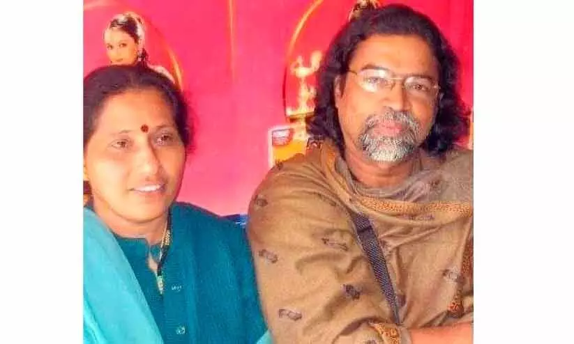 വെളിച്ചത്തിന്റെ മരണം വിളിച്ചുപറഞ്ഞ മൊകേരി വെളിച്ചത്തിന്റെ മരണം വിളിച്ചുപറഞ്ഞ മൊകേരി