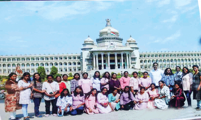 ഹരിതം, ഈ ആകാശ യാത്ര