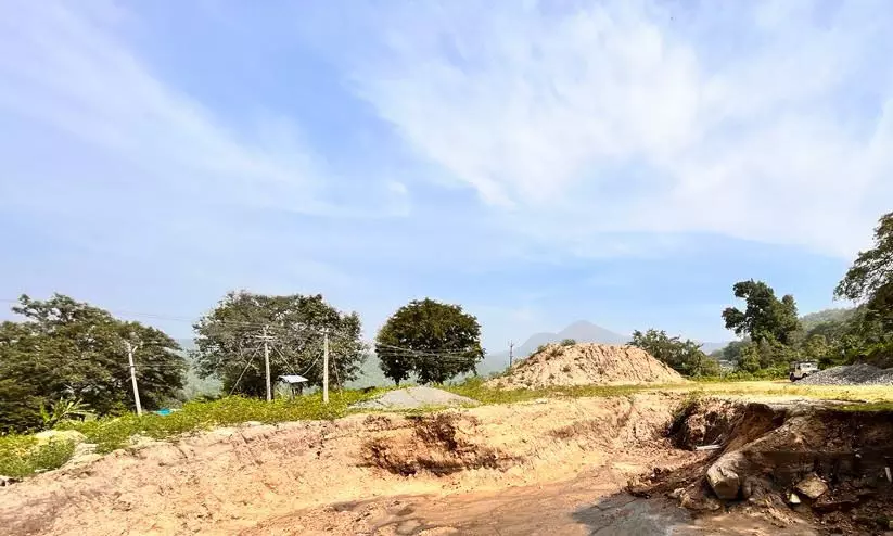 അട്ടപ്പാടിയിൽ സർക്കാർ ഫണ്ട് 10 ലക്ഷം രൂപ അനധികൃതമായി ഉപയോഗിച്ചുവെന്ന് സതാനന്ദ് രംഗരാജ് അട്ടപ്പാടിയിൽ സർക്കാർ ഫണ്ട് 10 ലക്ഷം രൂപ അനധികൃതമായി ഉപയോഗിച്ചുവെന്ന് സതാനന്ദ് രംഗരാജ്