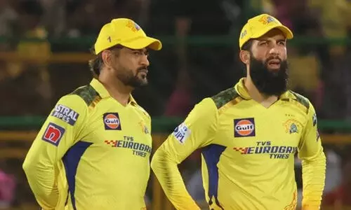 ‘ധോണി ഒരു പ്രത്യേക ക്യാപ്റ്റനാണ്, ടീം ശക്തമല്ലെങ്കിൽ പോലും അദ്ദേഹത്തിന് കീഴിൽ വിജയസാധ്യതയുണ്ട്’; പ്രശംസയുമായി മൊയീൻ അലി