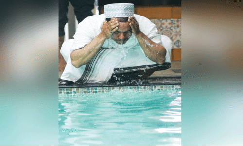 റ​മ​ദാ​നെ വ​ര​വേ​ൽ​ക്കാ​നൊ​രു​ങ്ങി വി​ശ്വാ​സി​ക​ൾ