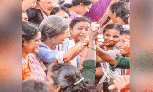 സ്ത്രീകൾ പാവങ്ങളല്ല, പോരാളികളാണ് -വൃന്ദ കാരാട്ട്​